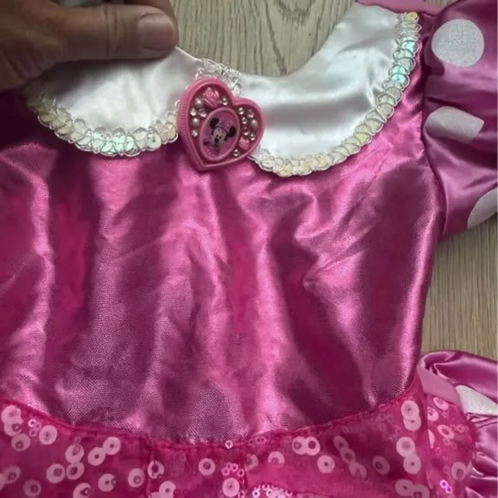 Disney pink minnie